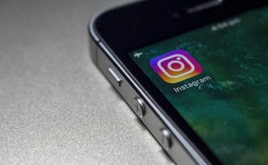 Instagram 'Kusursuz Vücut Algısı' Yaratan Filtreleri Kaldırılıyor